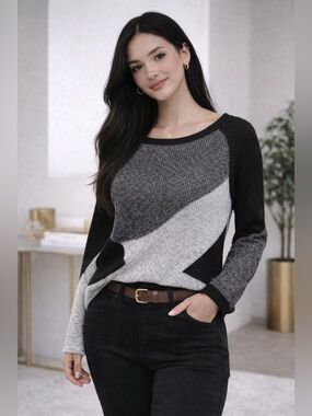 NIC+ZOE Colorblock Knit Sweater Back Zip Detail Black Gray Size M